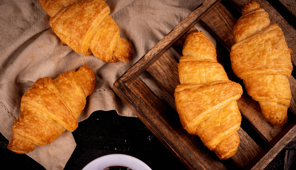 Croissant: Cemilan Kekinian Yang Sedang Booming Di Indonesia