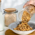 Oatmeal Kaya Serat, Teman Setia Untuk Pencernaan Yang Sehat
