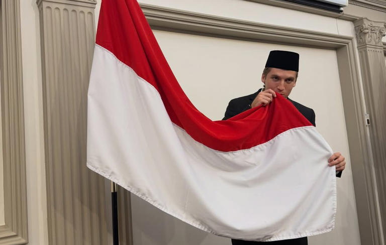 Resmi Jadi WNI, Luke Vickery Di Beri Tugas Penting Oleh Prabowo