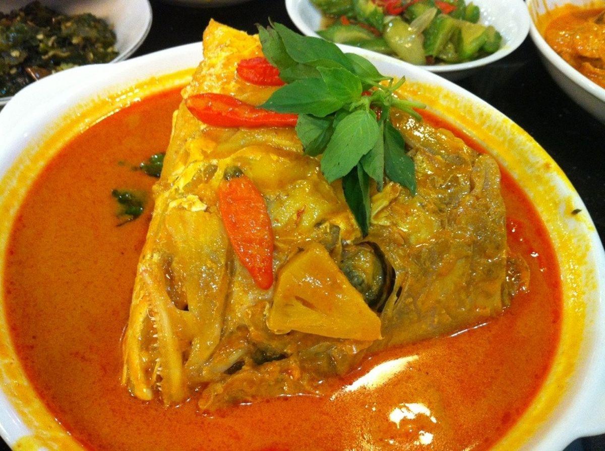 Kuliner Nusantara: Gulai Kepala Nila Kaya Rasa Dan Nutrisi