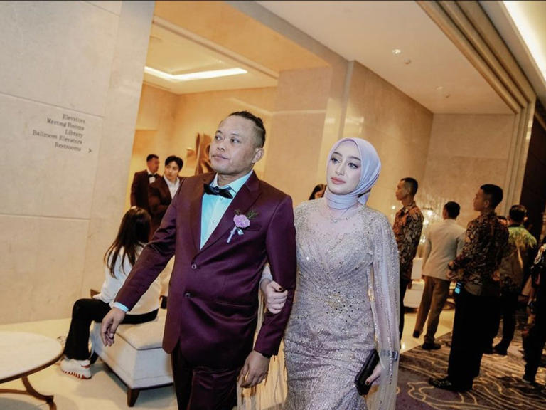 Sule Tanggapi Isu Nikah Diam-Diam Dengan Santyka Fauziah