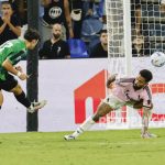 Jay Idzes Tampil Penuh! Sassuolo Bungkam Juventus Lewat Gol