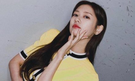 Fresh Banget! Makeup Coral ALa Jung So Min, Terlihat Cerah