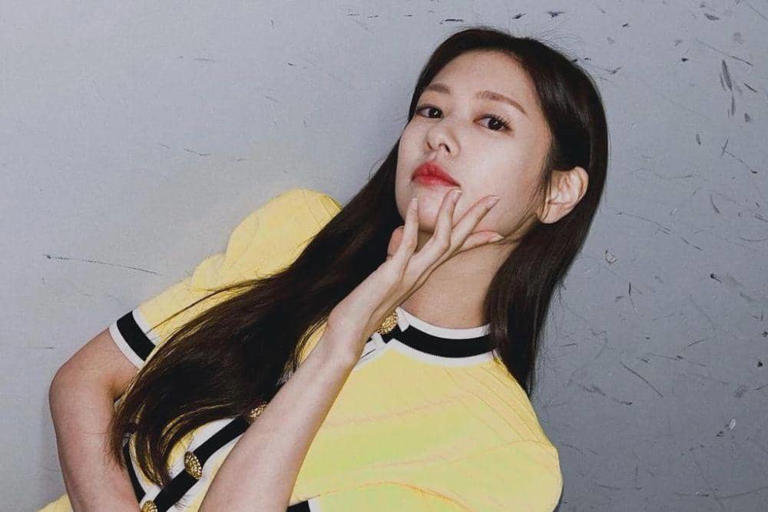 Fresh Banget! Makeup Coral A La Jung So Min, Terlihat Cerah
